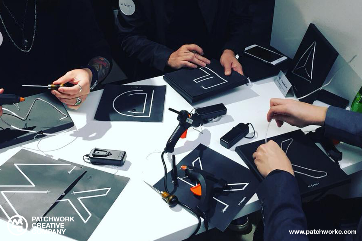 at twenty SS18 neon light 03